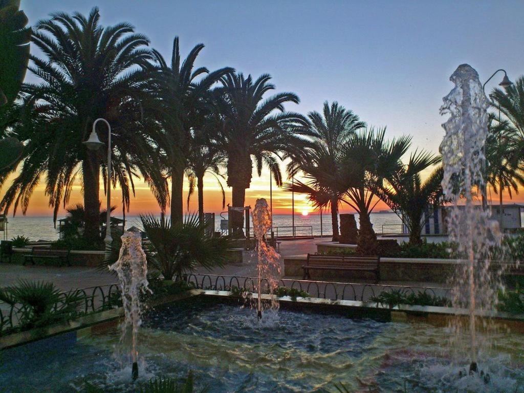Apartamento Ohana, Costa Del Sol Альґарробо-Коста Екстер'єр фото