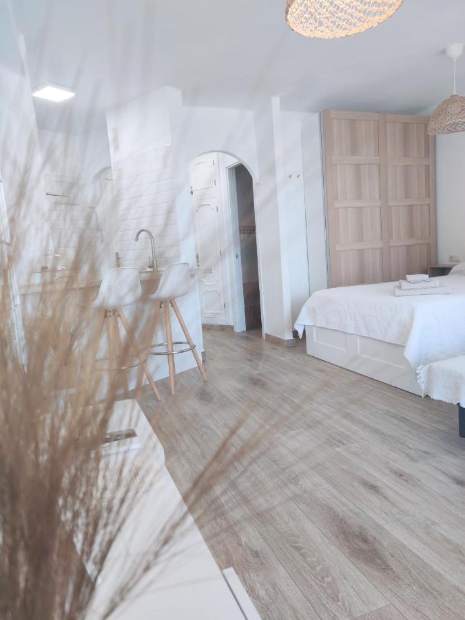 Apartamento Ohana, Costa Del Sol Альґарробо-Коста Екстер'єр фото